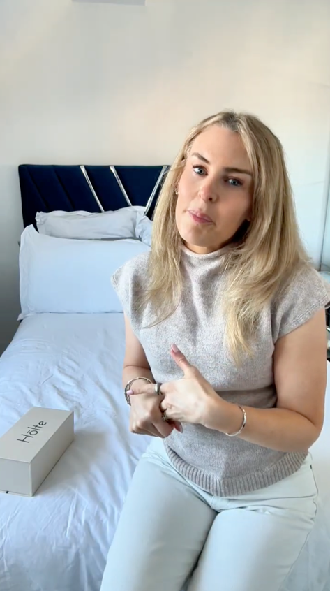 Anna - Busy professional